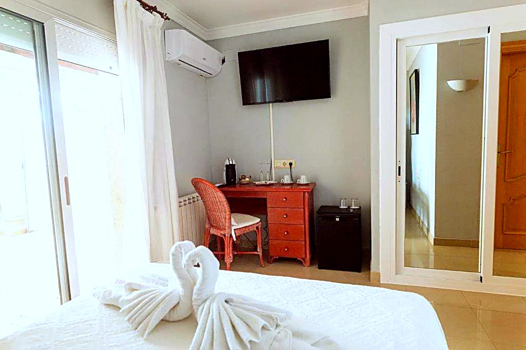 Habitación doble con terraza — 3