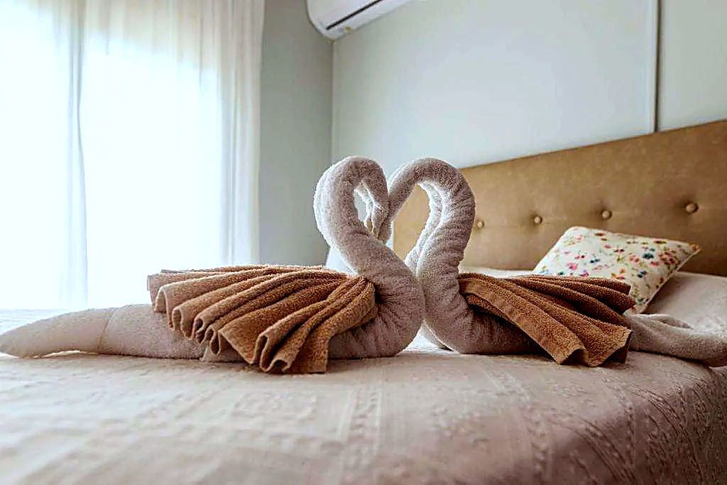 Habitación doble con balcón y vistas al mar 1 — 4