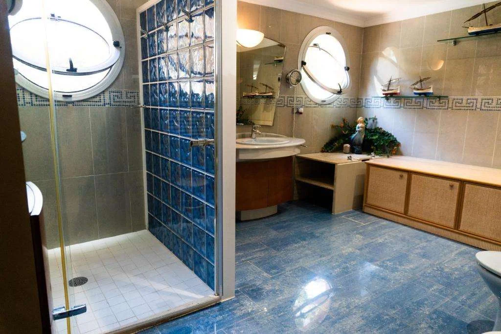 Suite Privada — 5