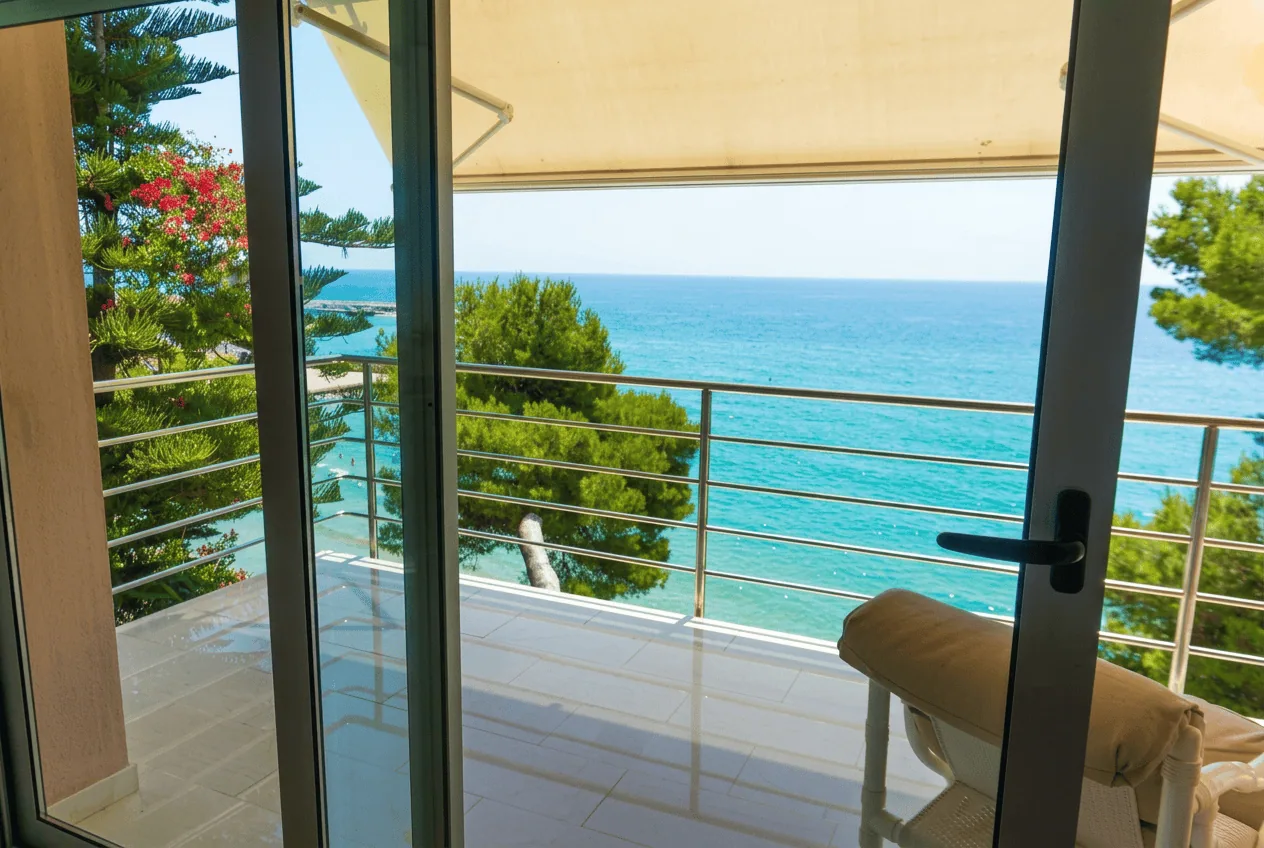 El Mediterráneo desde el balcón de la suite